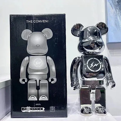 Be@RBRICK 400%