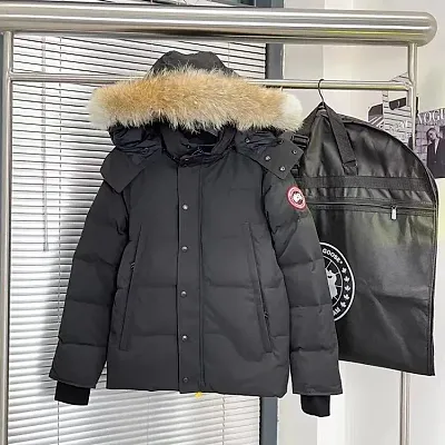 Canada Goose Wyndham Jacket