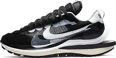 Nike Vaporwaffle Sacai "Black White"